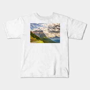 Going-to-the-Sun Mountain, Glacier National Park Kids T-Shirt